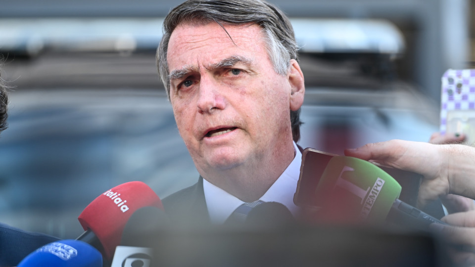 “André Ventura para primeiro-ministro”. Bolsonaro apoia líder do Chega