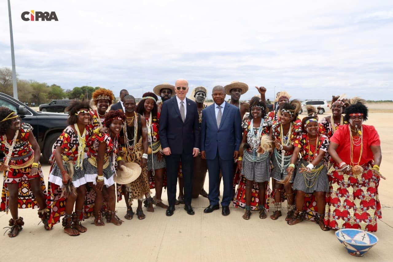 Joe Biden Afirma Que “o Futuro Do Mundo é Aqui Em Angola” - PRIMEIRO ...