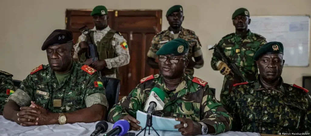 Bissau: Militares suspendem processo eleitoral e anunciam destituição do Presidente Umaro Sissoco Embaló