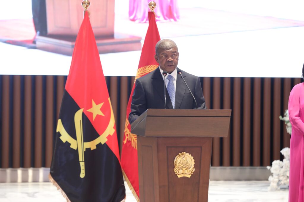 “Os desafios que África ainda enfrenta exigem respostas rápidas e objectivas”: João Lourenço