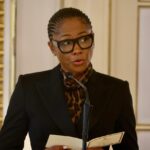 PR empossa Erika Aires e define meta rigorosa: “Nenhuma criança fora do sistema de ensino”