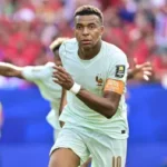 Mundial 2026: Quatro campeões do mundo disputam vagas na grande final